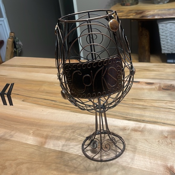 2 cork holders - Picture 2 of 9